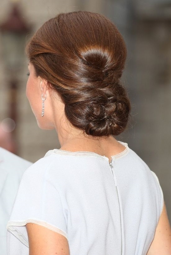 45 Gorgeous Bun Hairstyles For Office Women